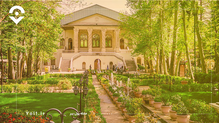 باغ موزه فردوس از جاهای دیدنی تهران در بهار